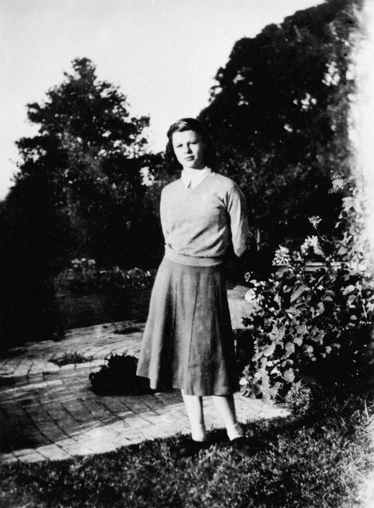 Julie Christie As A Young Girl, Mid-1950S.