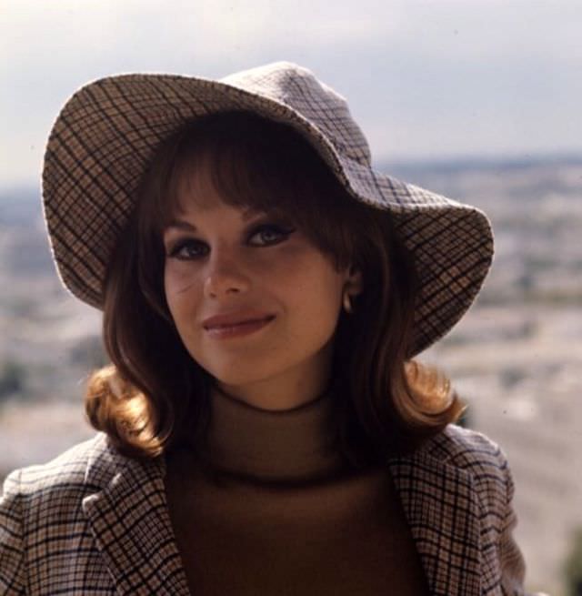 Young Lana Wood: 50 Photos Showcasing Her Journey To Becoming An Icon