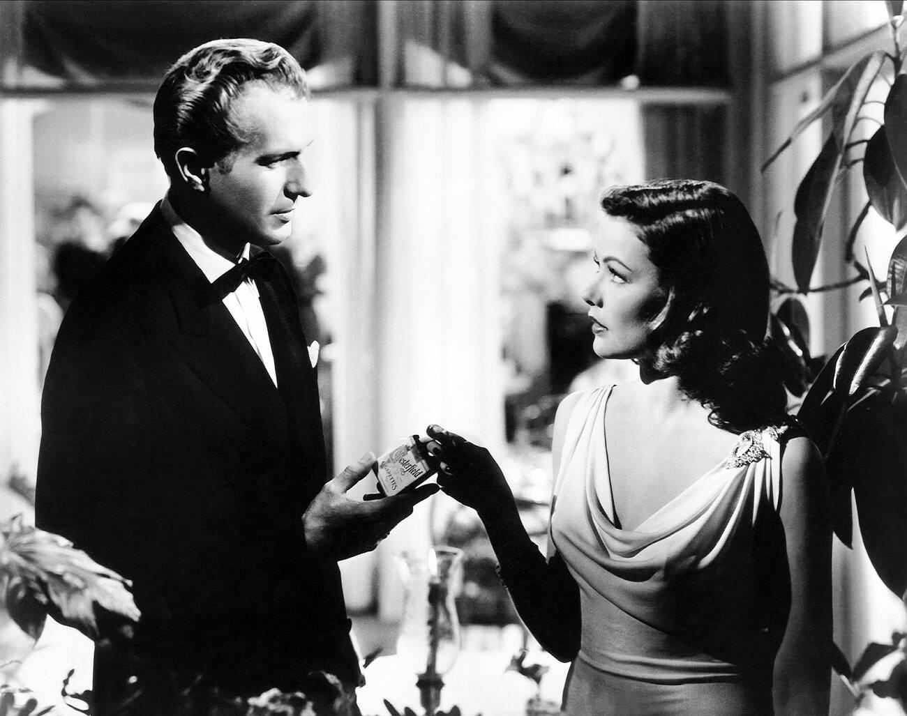 Vincent Price And Gene Tierney In 'Laura', 1944.