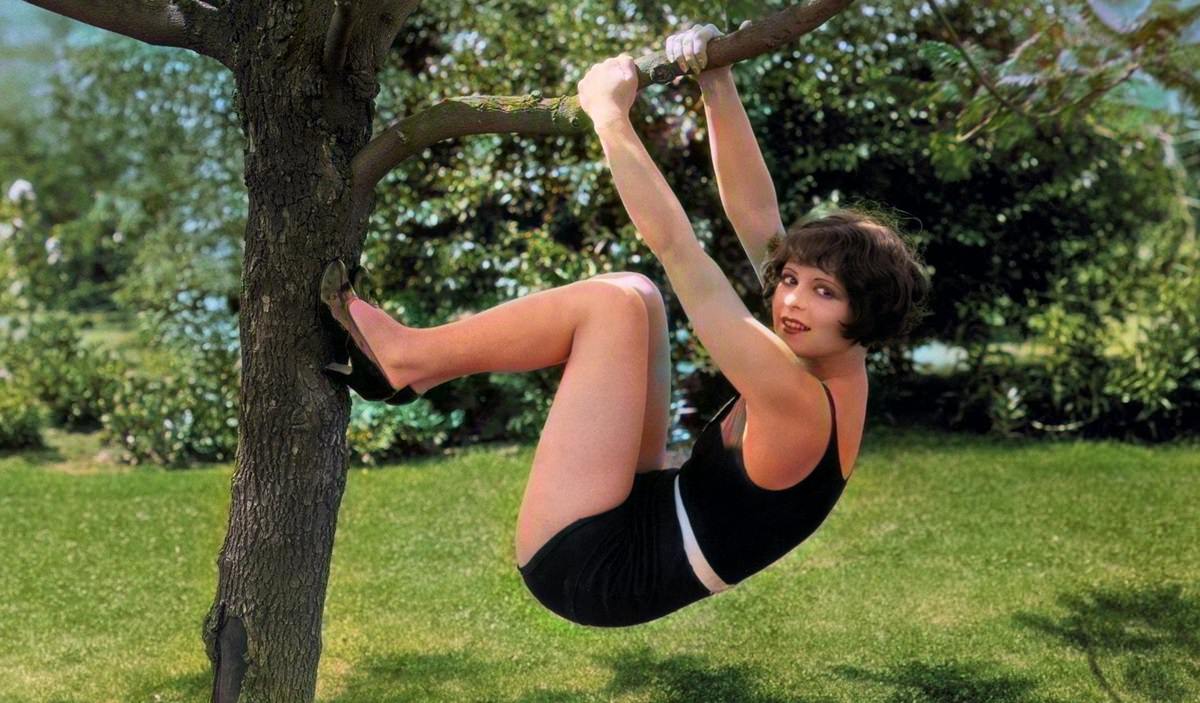 Clara Bow Colorized Photos