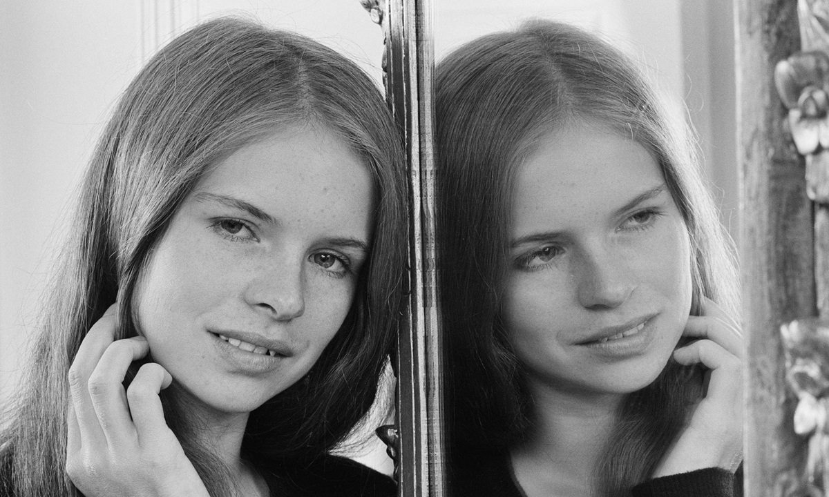 Teresa Ann Savoy, a British-born actress