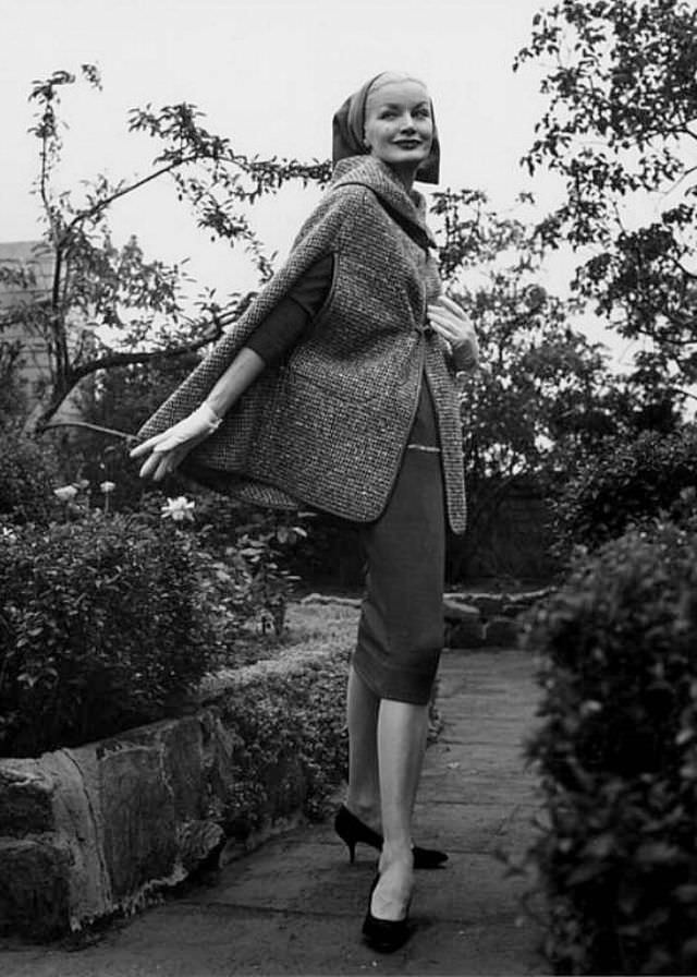 Sunny Harnet In Wool Cape And Dress By Bonnie Cashin For Sills &Amp;Amp; Co., 1959.