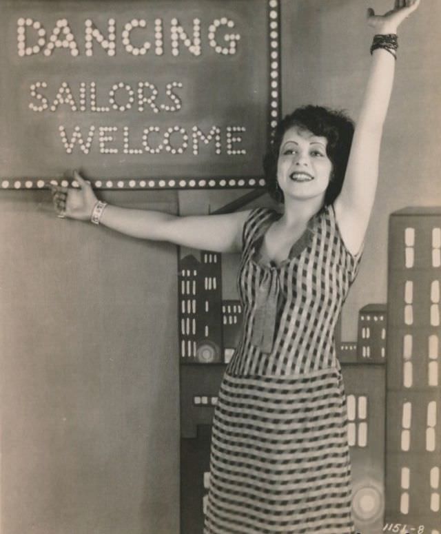 Captivating Photos Of Clara Bow In The Fleet'S In, The 1928 Silent Film Classic