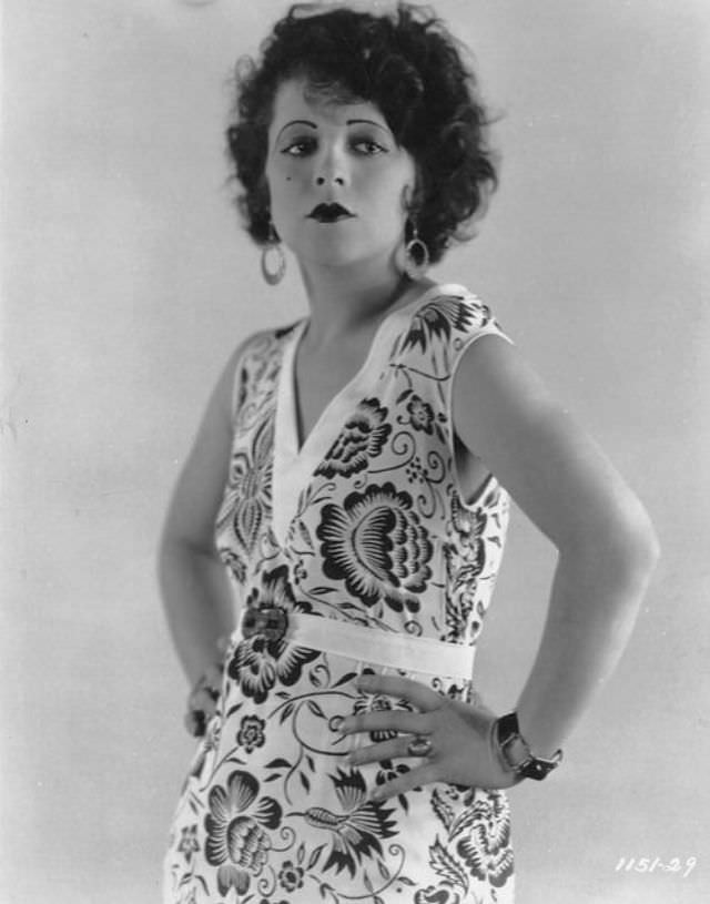 Captivating Photos Of Clara Bow In The Fleet'S In, The 1928 Silent Film Classic