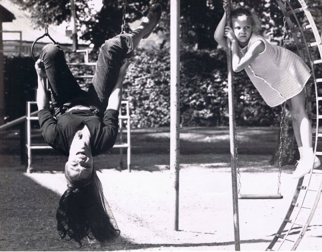 The Sweet And Loving Moments Of Eartha Kitt With Daughter Kitt Captured In 1960S Photos