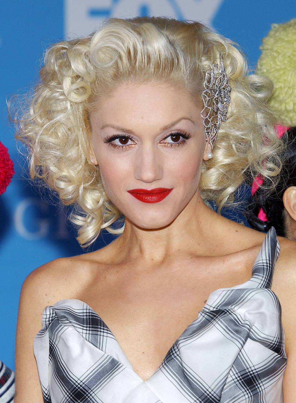 Gwen Stefani At Billboard Music Awards, Mgm Grand, Las Vegas, December 8, 2004.