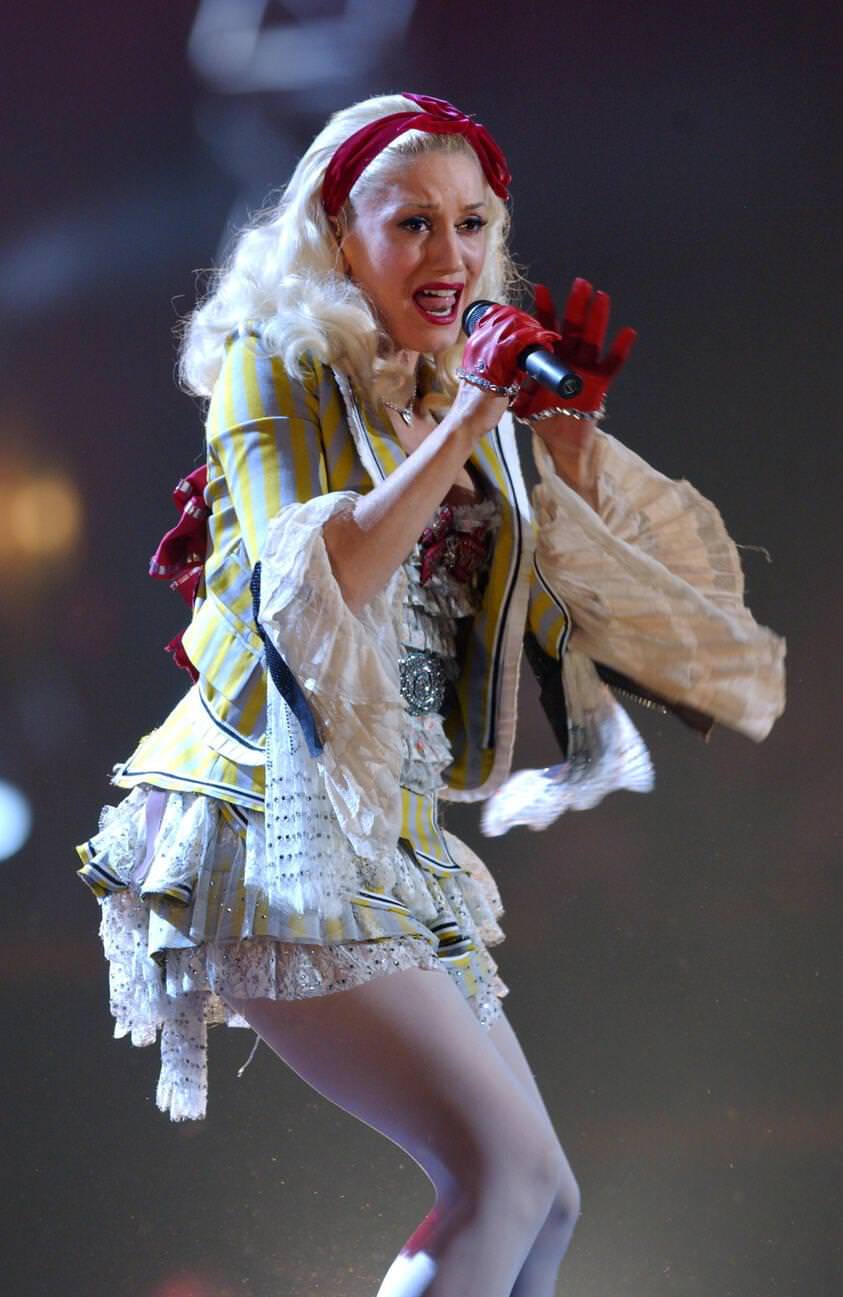 Gwen Stefani At Brit Awards 2005, Earls Court.