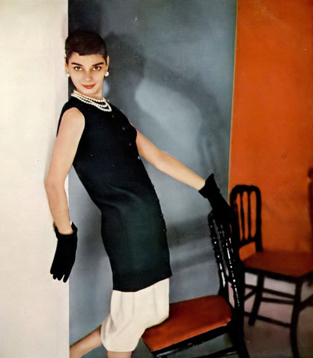 Jacky Mazel In Givenchy'S Sweater, Dupont Orlon Ad, Harper'S Bazaar, March 1955.