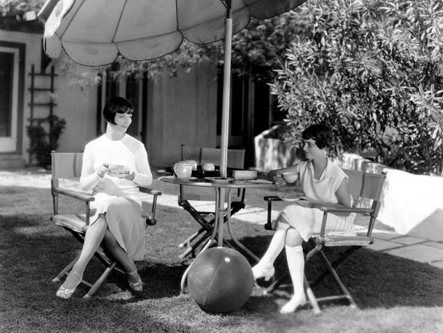 The Serene Moments Of Louise Brooks In Her 1925 Home Garden Captured In Photos