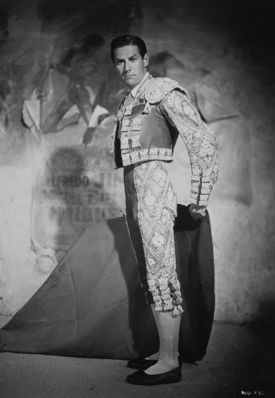 Mario Cabre In &Amp;Quot;Pandora And The Flying Dutchman,&Amp;Quot; 1951.