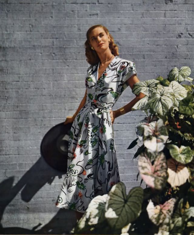 Natalie Paine In Wesley Simpson Print Dress By Pauline Trigere, December 15, 1946.