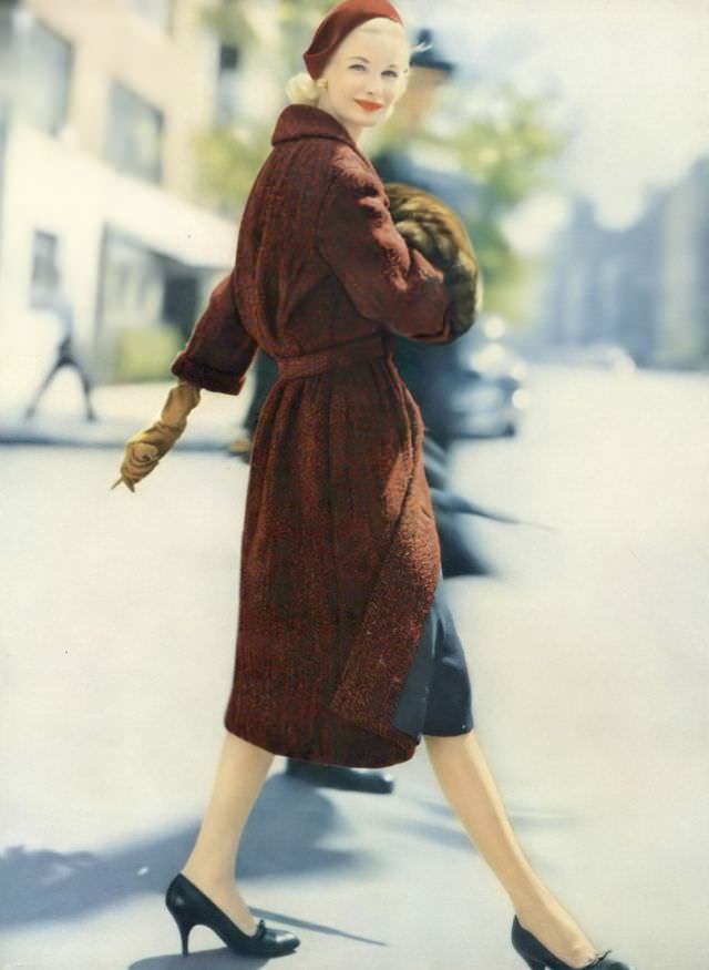 Sunny Harnett In Monte Sano &Amp;Amp; Pruzan Tweed Coat, Sally Victor Beret, Vogue, 1957.