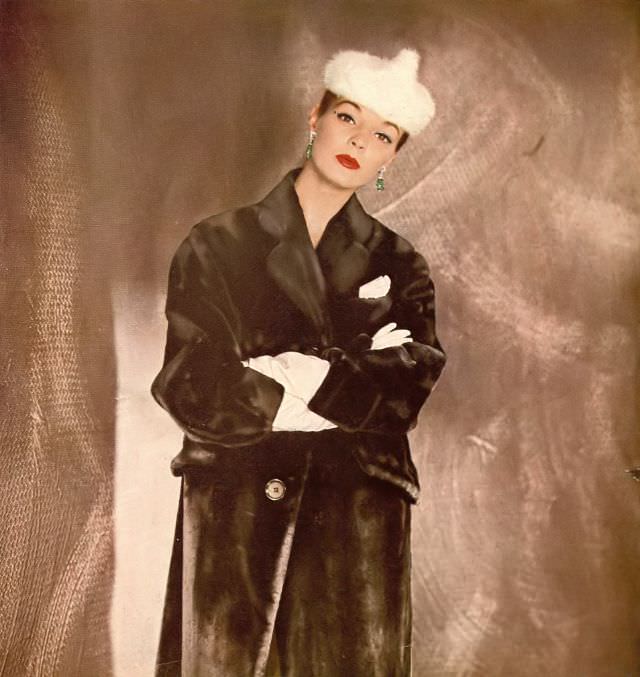 Jean Patchett In Fouke-Dyed Matara Alaska Sealskin Coat By Fredrica, Sally Victor Hat, Harper'S Bazaar, November 1954.