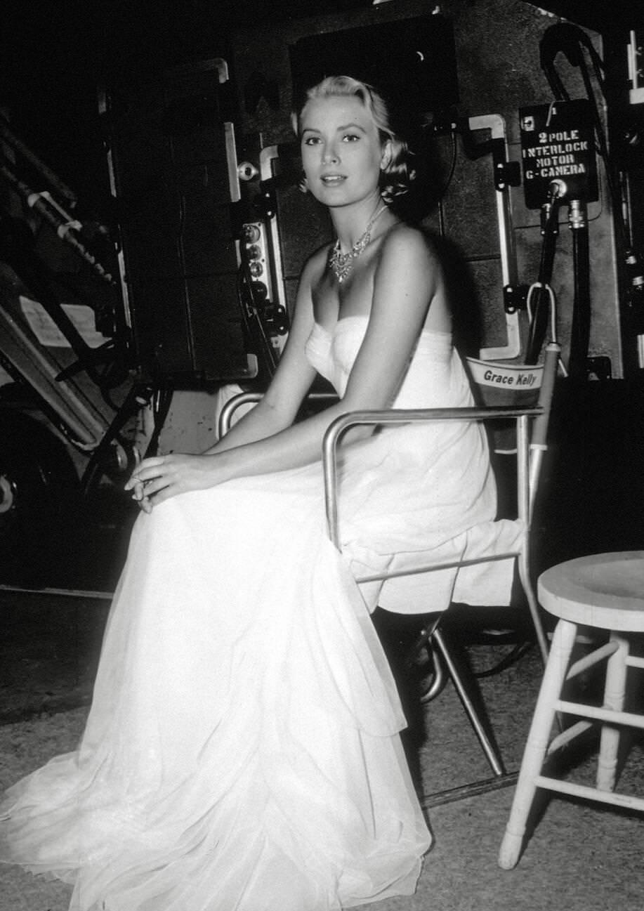 Grace Kelly During A Filming Break, &Amp;Quot;To Catch A Thief,&Amp;Quot; 1955.