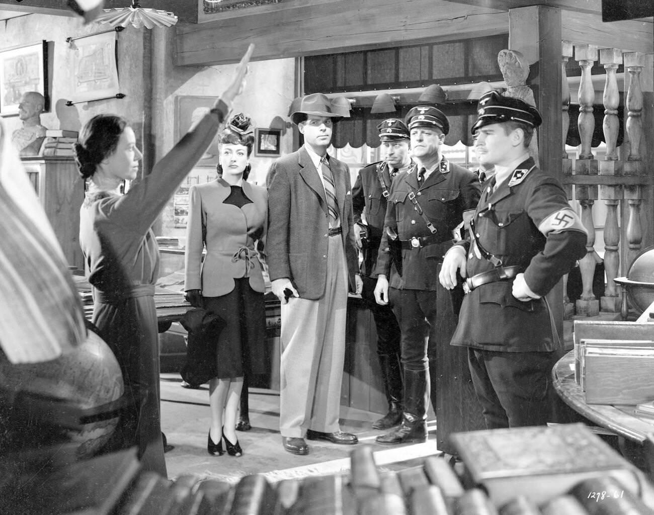 Joan Crawford And Fred Macmurray As Frances And Richard Myles In Above Suspicion, 1943.