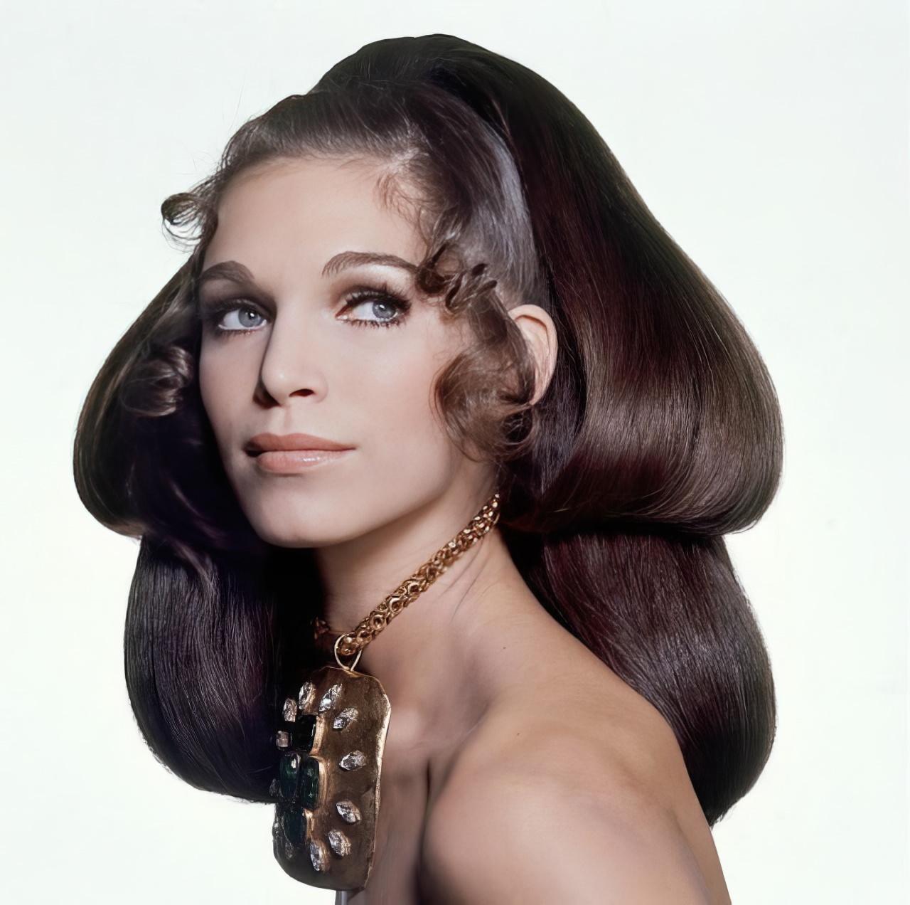 Ann Turkel Wearing A Gold Chain Pendant By Madame Grès, 1969.