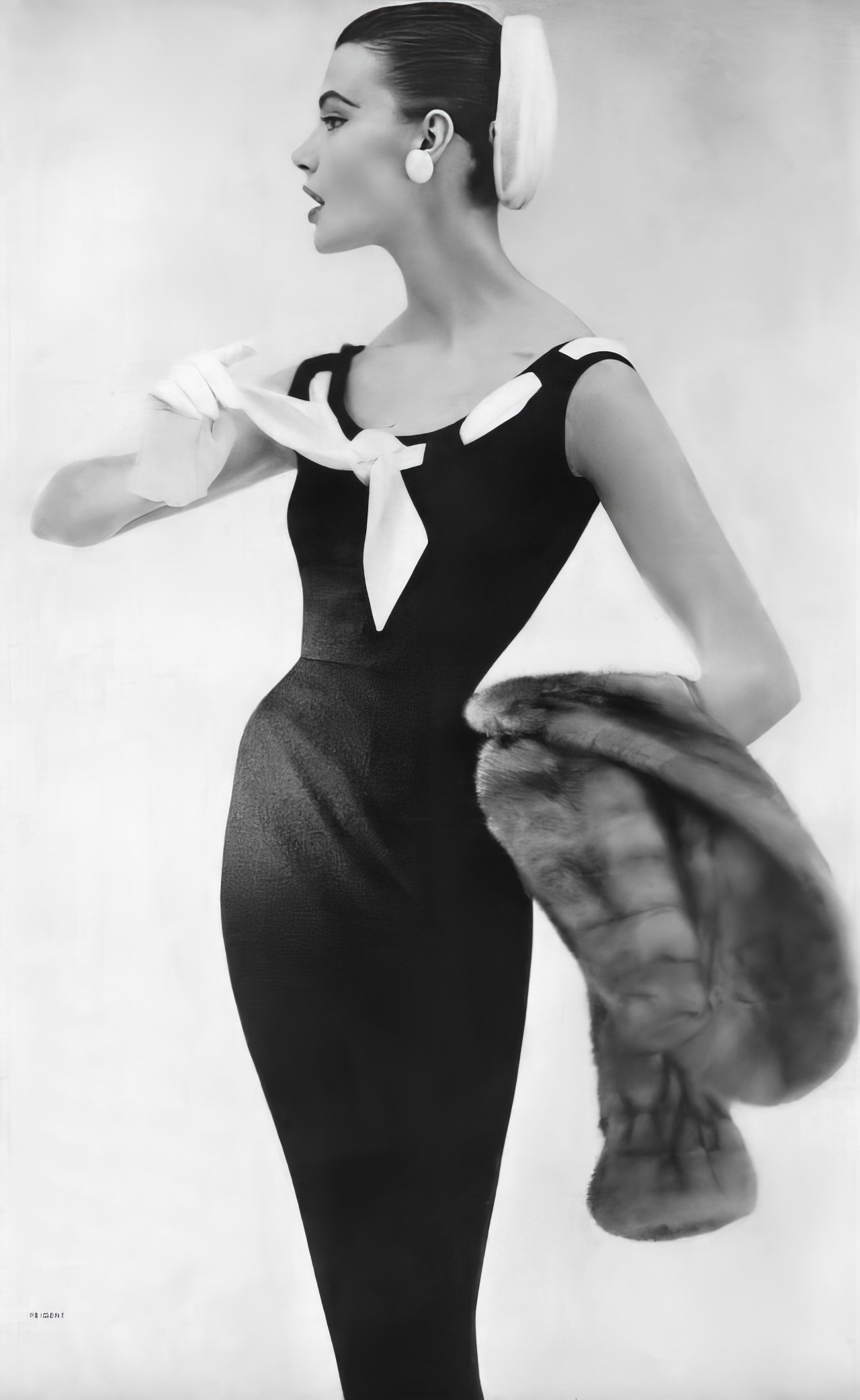 Leonie Vernet In A Black Jersey Dress By Anne Fogarty, Vogue, November 15, 1954.