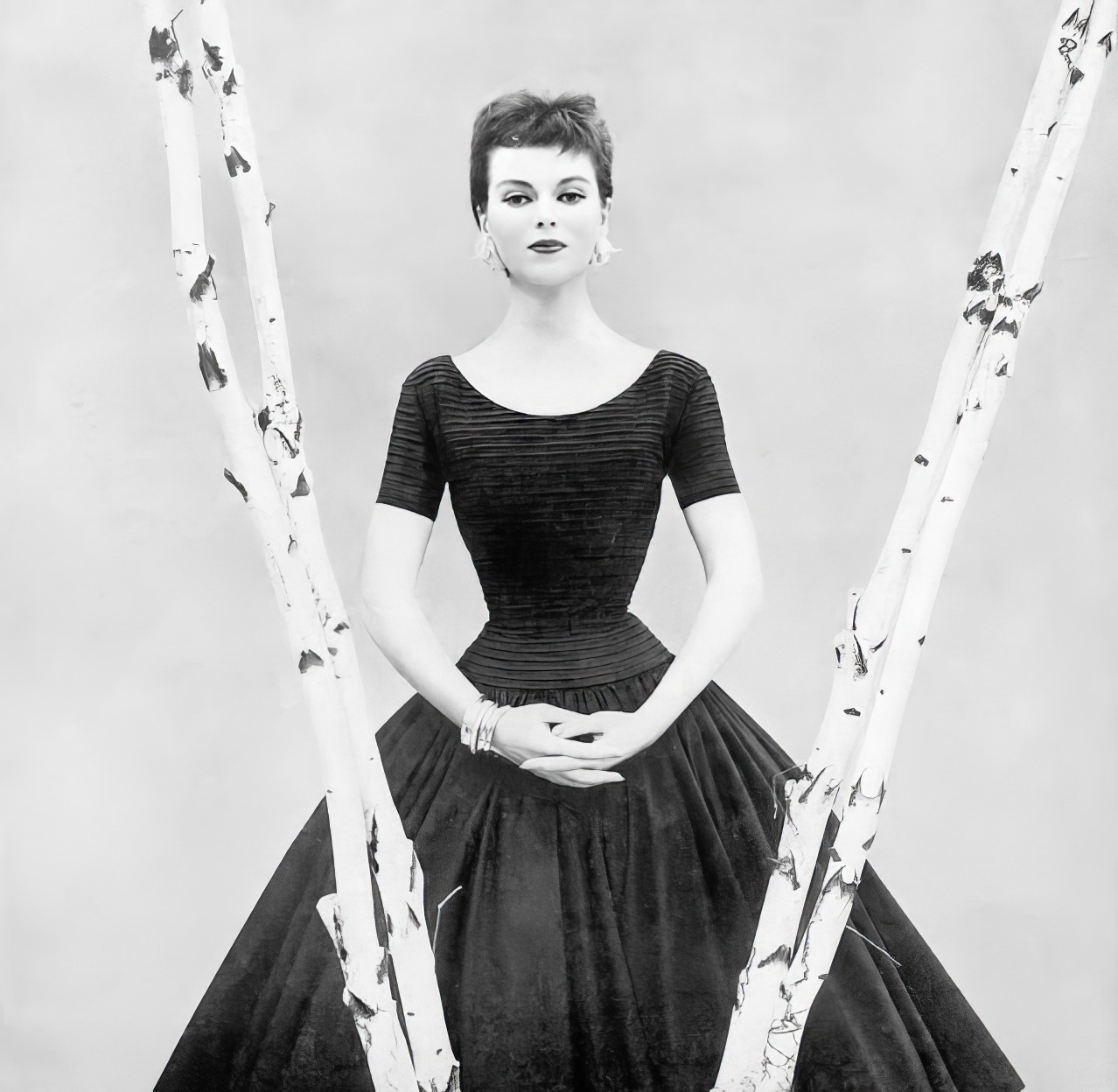 Sandy Brown In A Full-Skirted Dress By Anne Fogarty, Harper'S Bazaar, May 1954.