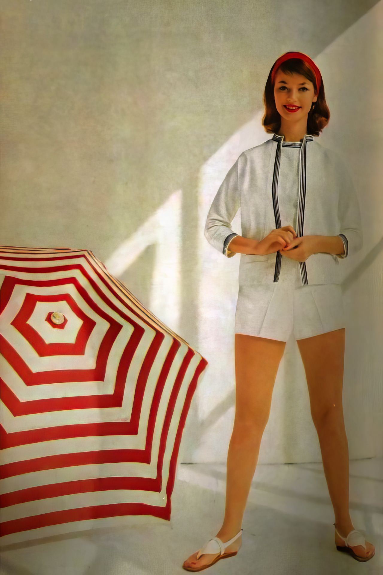 Dolores Hawkins In Summery White Piqué Attire By Jo Collins, 1956.