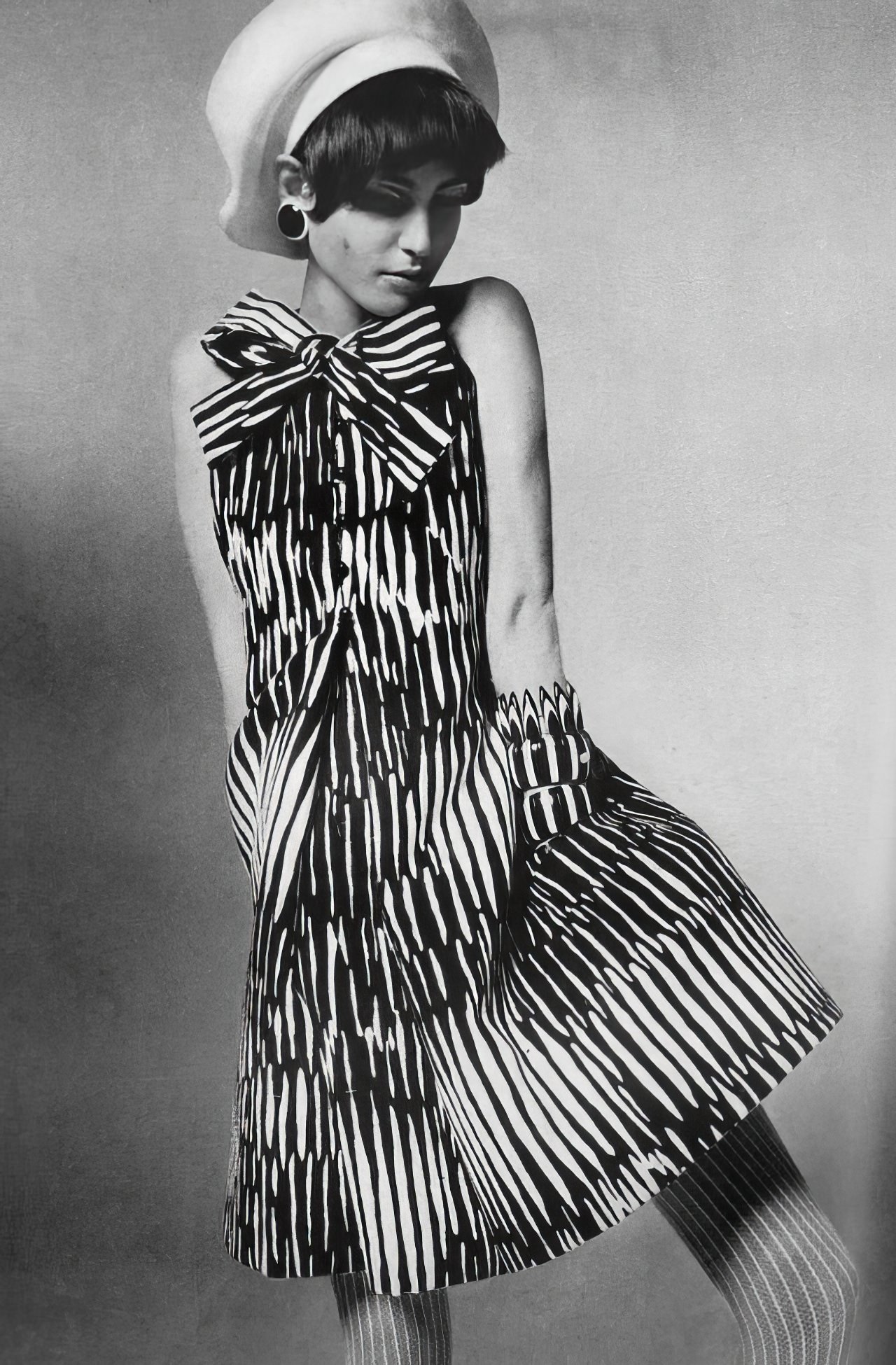 Benedetta Barzini In A Black And White Dress By Geoffrey Beene, Vogue Us, April 1967.