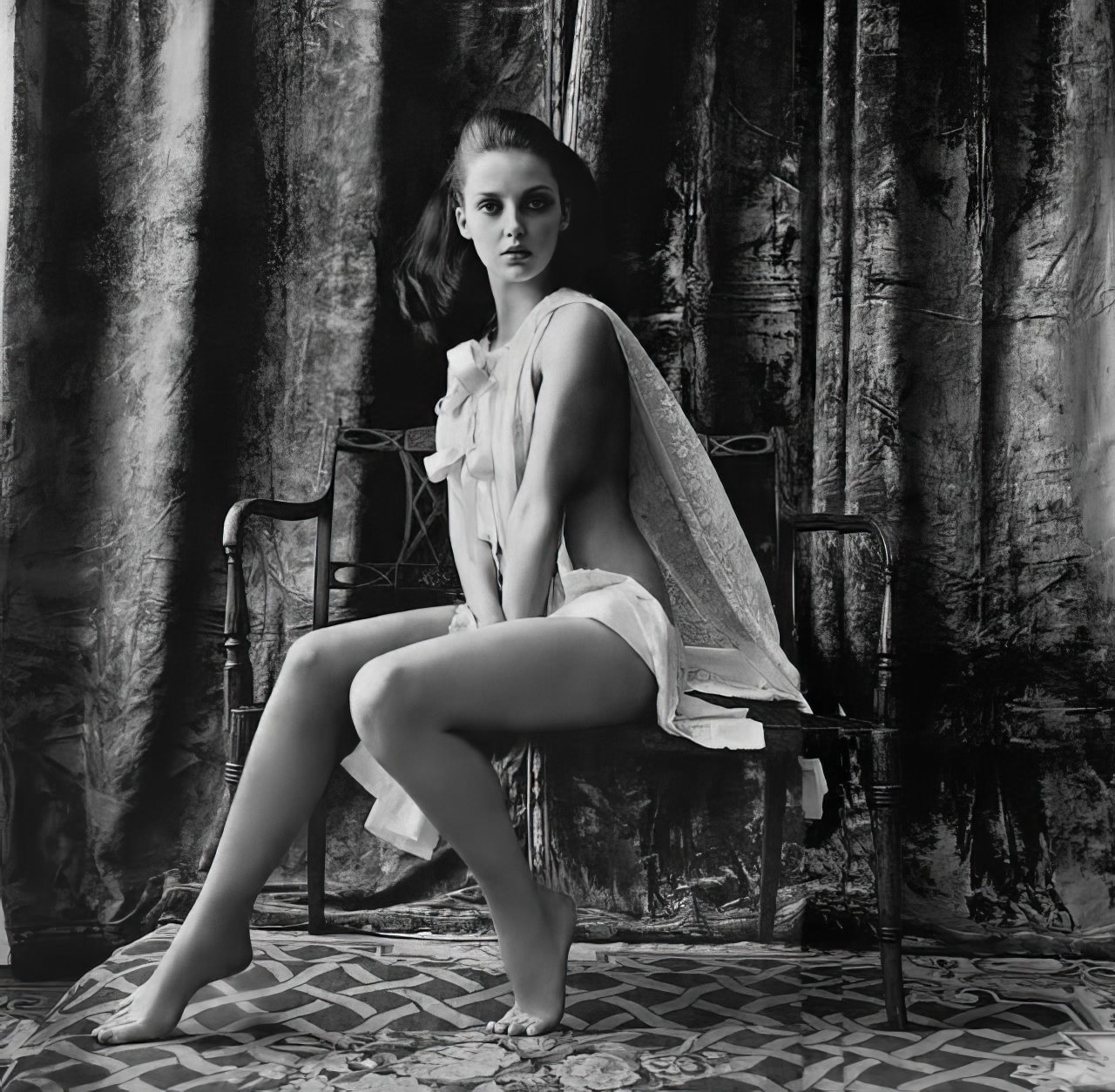 Donna Mitchell In White Batiste Panels By Iris, Vogue, February 1, 1965.