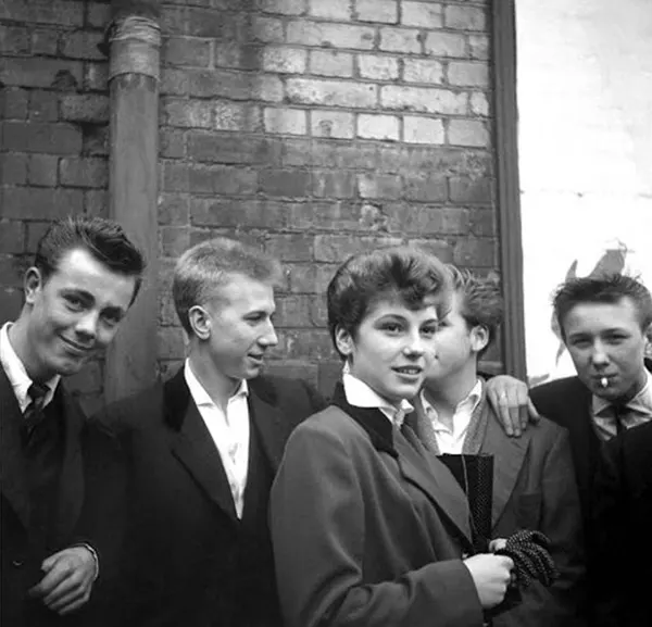 From Edwardian Flair To 50S: Cool Exploring The Fashionable World Of Teddy Boys And Girls Through Vintage Photos