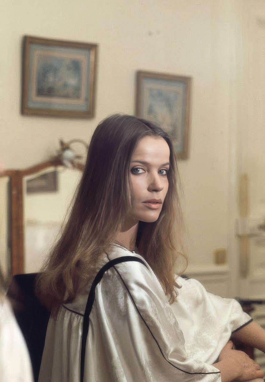 17 Lovely And Seductive Photos Of Veruschka Von Lehndorff From The 1960S