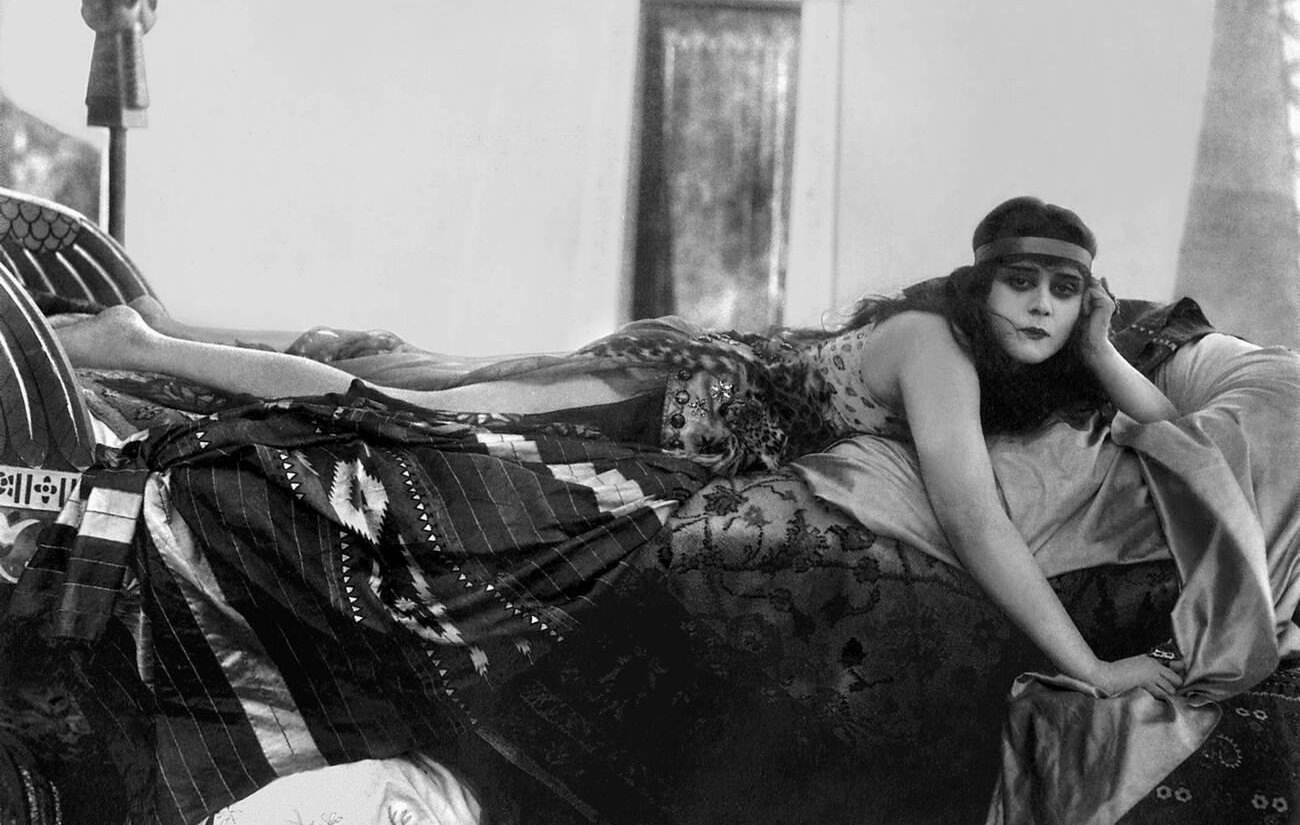 The 1917 Cleopatra Movie: A Silent Masterpiece Explored Through ...