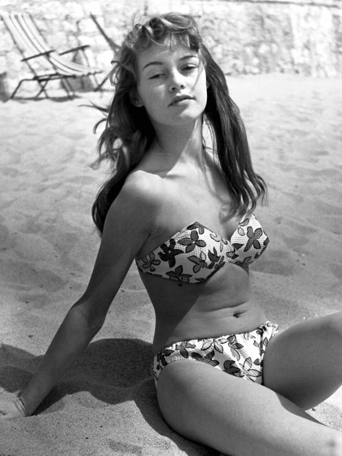Brigitte Bardot: The 19-Year-Old Bikini Bombshell Who Took Cannes By Storm, 1953