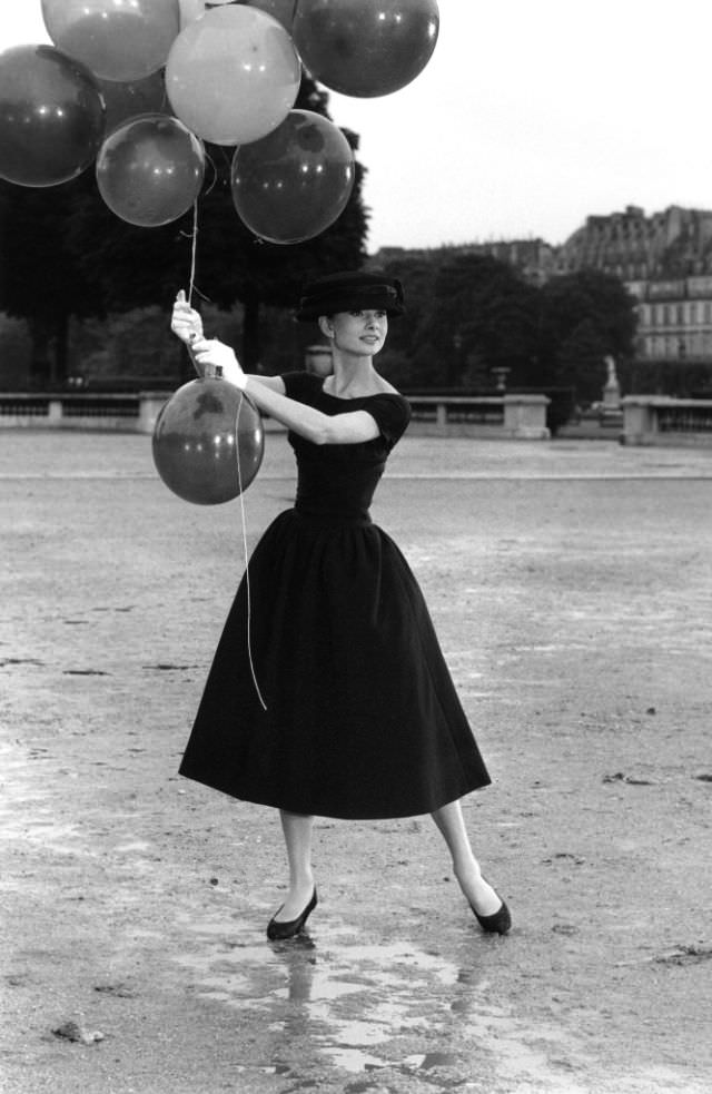Audrey Hepburn In A Fashion Shoot Within The Film &Amp;Quot;Funny Face&Amp;Quot; Where She Plays A Reluctant Fashion Model, Photo By David Seymour, Paris, 1956