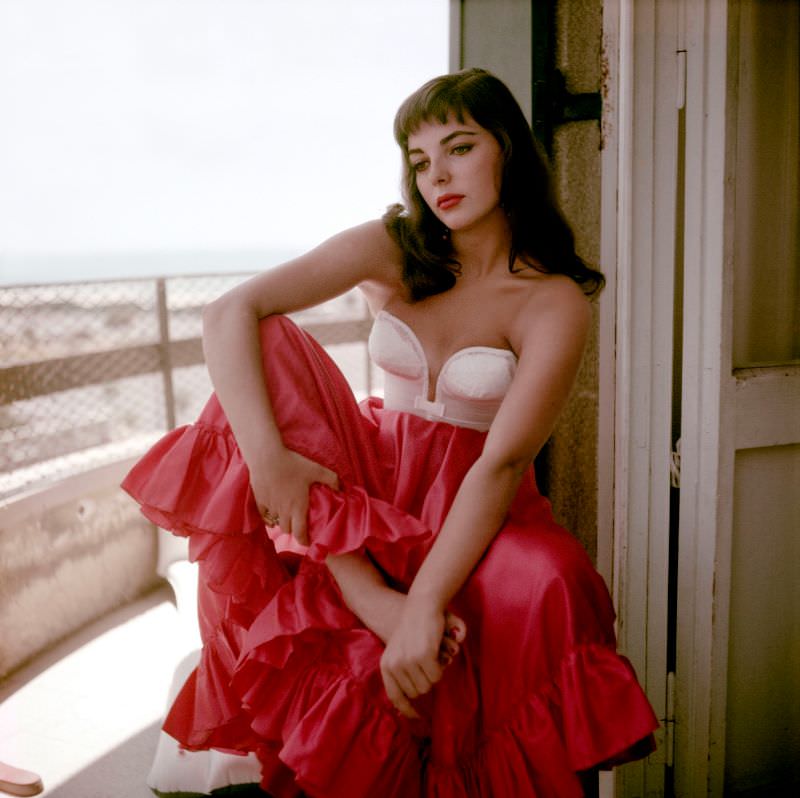 Joan Collins In Italy To Film &Amp;Quot;Land Of The Pharaohs&Amp;Quot;, Photo By David Seymour, Italy, 1954