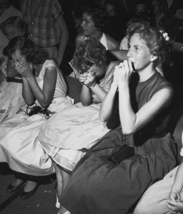 Elvis Mania: The 1950S Teenage Fan Girls Who Lost Their Minds