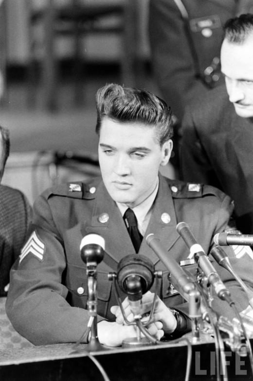 The King Is Back! Elvis Returns From The Army In Photos, March 1960
