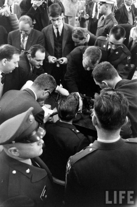 The King Is Back! Elvis Returns From The Army In Photos, March 1960