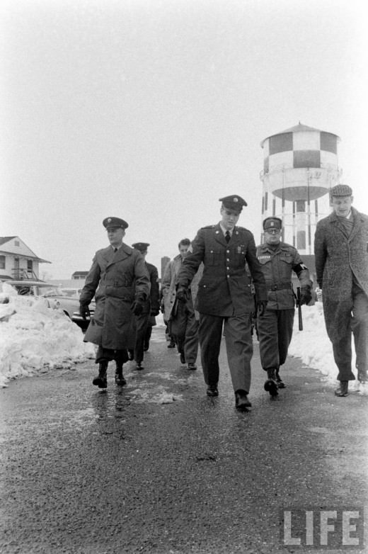 The King Is Back! Elvis Returns From The Army In Photos, March 1960