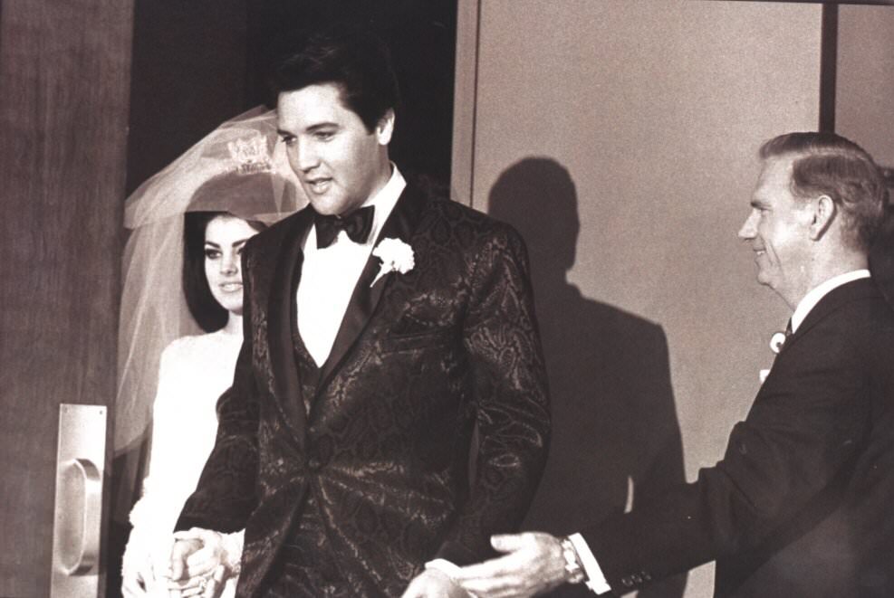The Love Story Of Elvis And Priscilla Presley And Their Wedding Day In Fascinating Photos