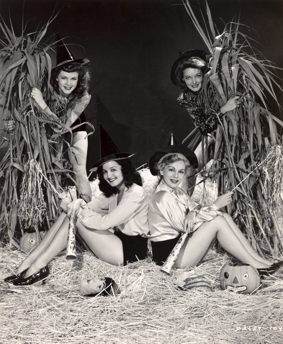 Fabulous Four Witches, 1941