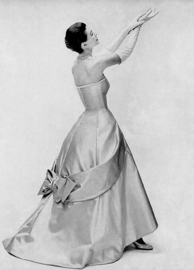 Anne Gunning In Gala Ball Gown Of Silk, Satin And Orlon Blend By Jacques Heim, 1955