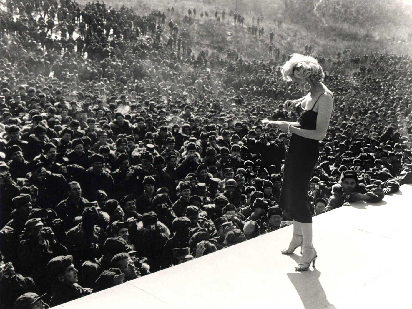 Marilyn Monroe Signing An Autograph For A Us Serviceman In Korea, 1950S.