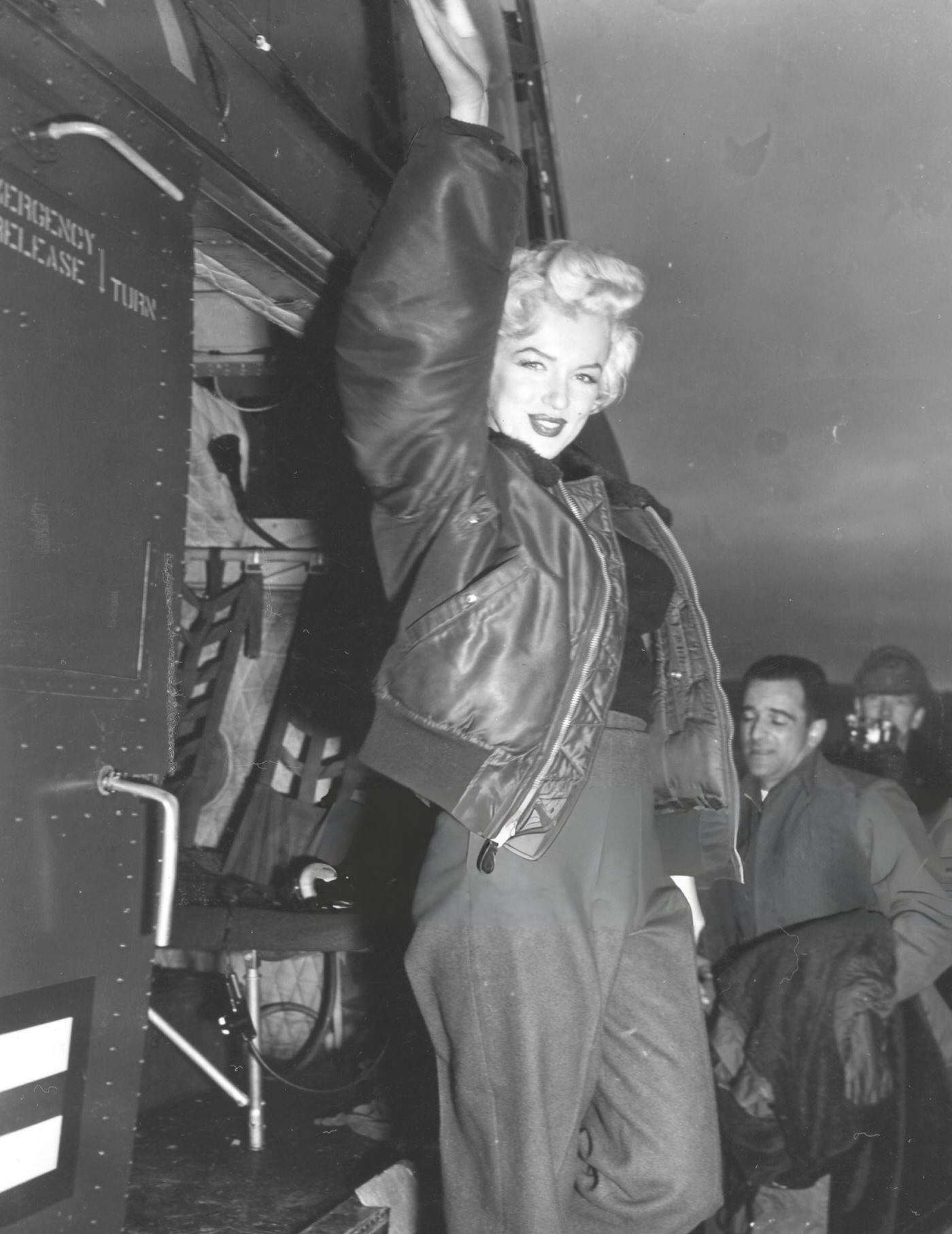 Marilyn Monroe Steps Off A Helicopter After Arriving In Korea, 1954.