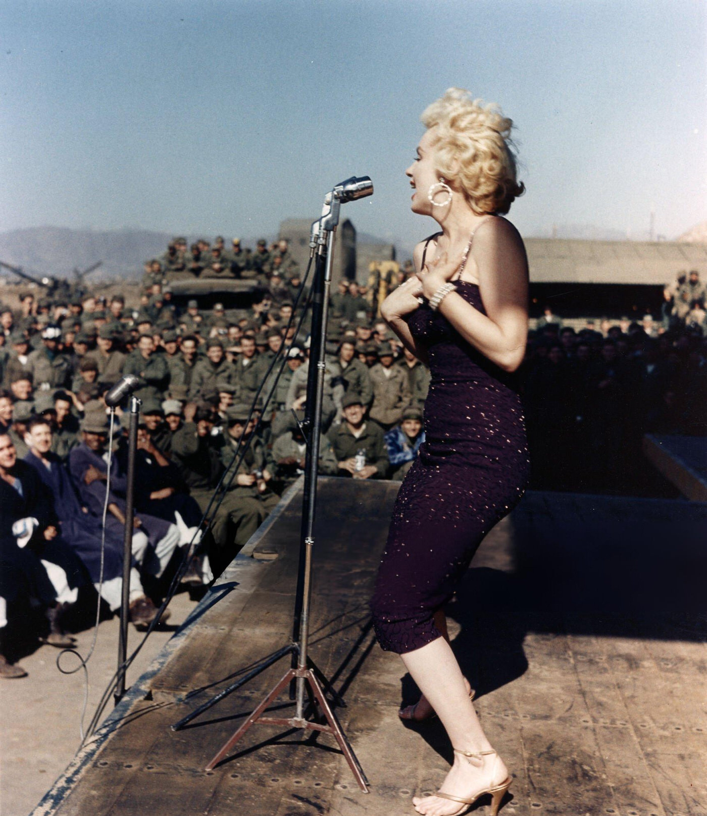 Marilyn Monroe Entertaining American Troops During A Uso Tour In Korea, 1954.