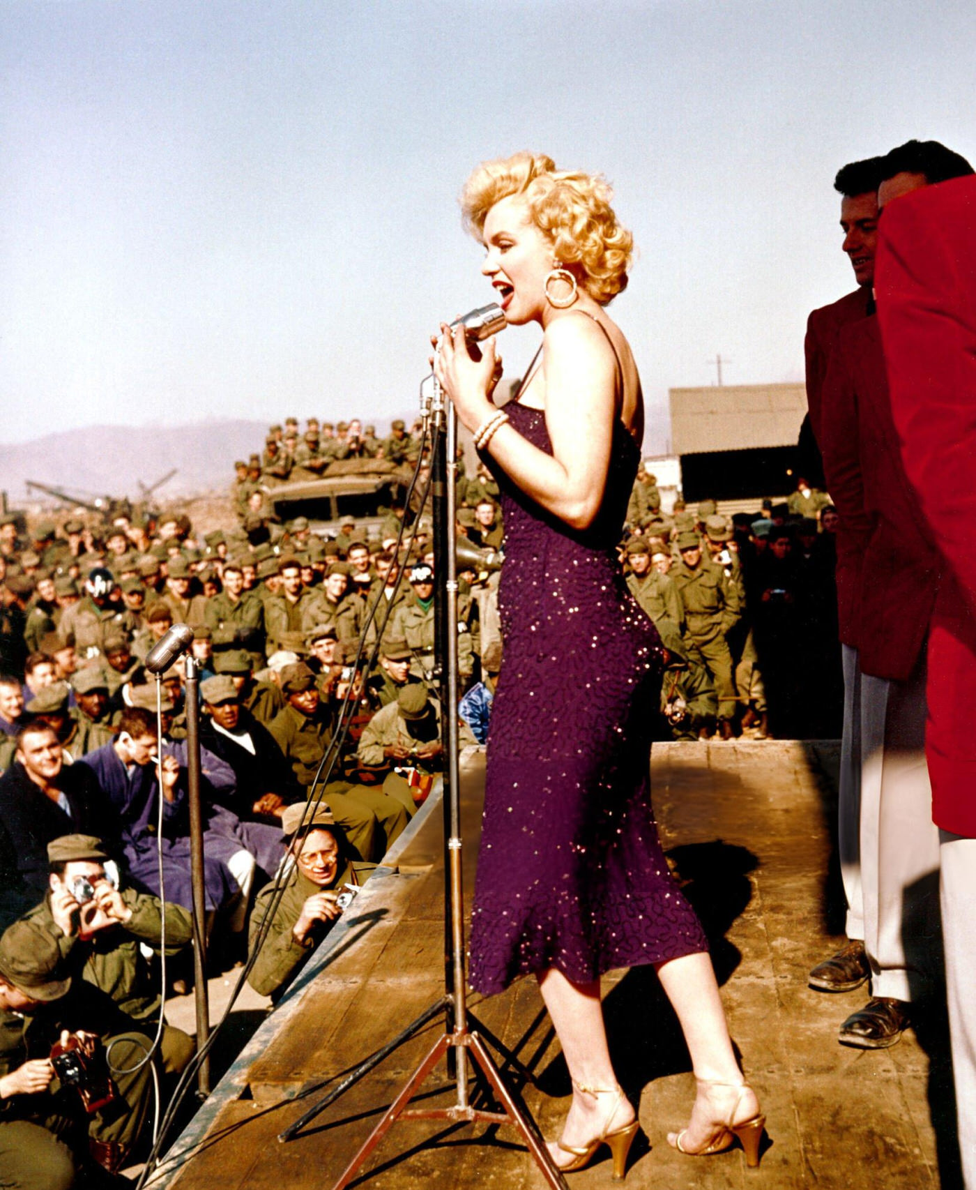 Marilyn Monroe Entertaining American Troops During A Uso Tour In Korea, 1954.