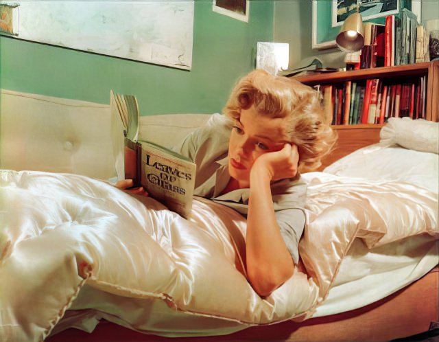 Marilyn Monroe: The Hollywood Icon'S Love Affair With Books