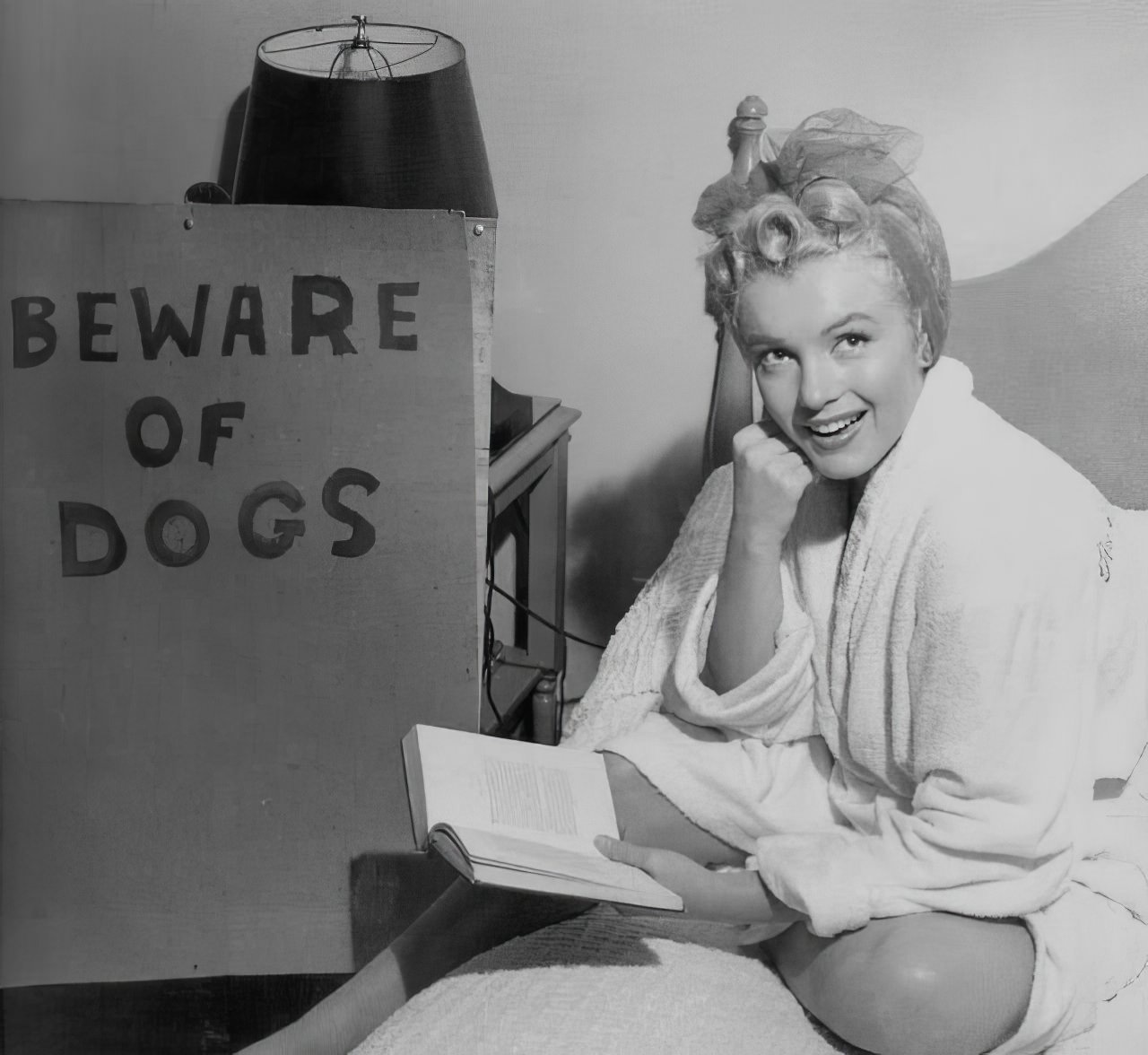 Marilyn Monroe: The Hollywood Icon'S Love Affair With Books