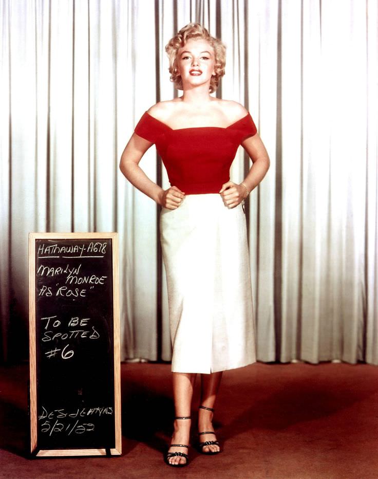 Marilyn Monroe Wardrobe Tests For 'Niagara' In 1952