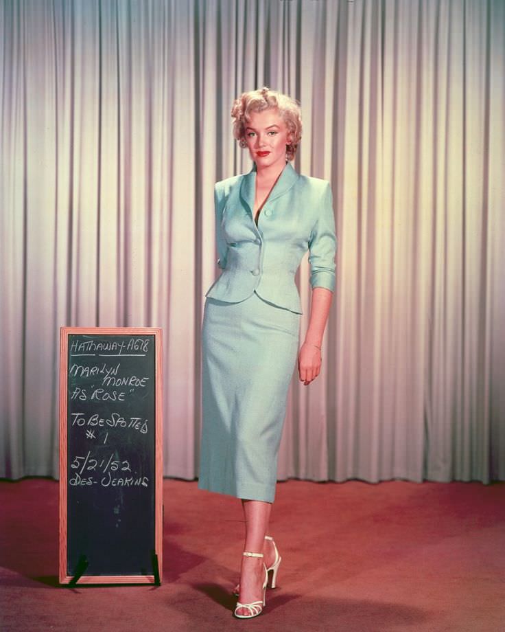Marilyn Monroe Wardrobe Tests For 'Niagara' In 1952