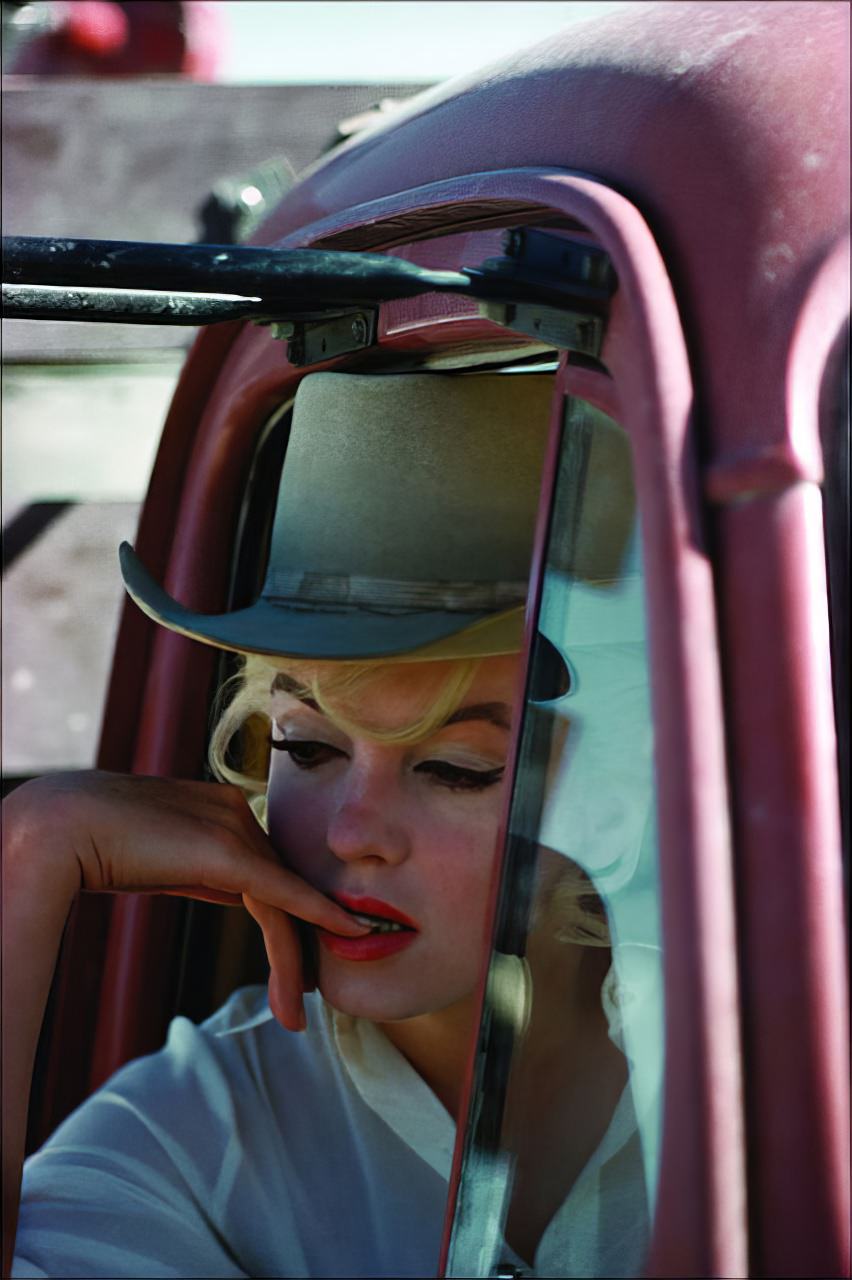 Intimate Moments: Eve Arnold'S Candid Portrait Of Marilyn Monroe