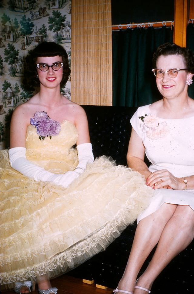 Glamour and Grace: The Prom Dresses of the 1950s