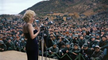 Marilyn Monroe Korea 1954