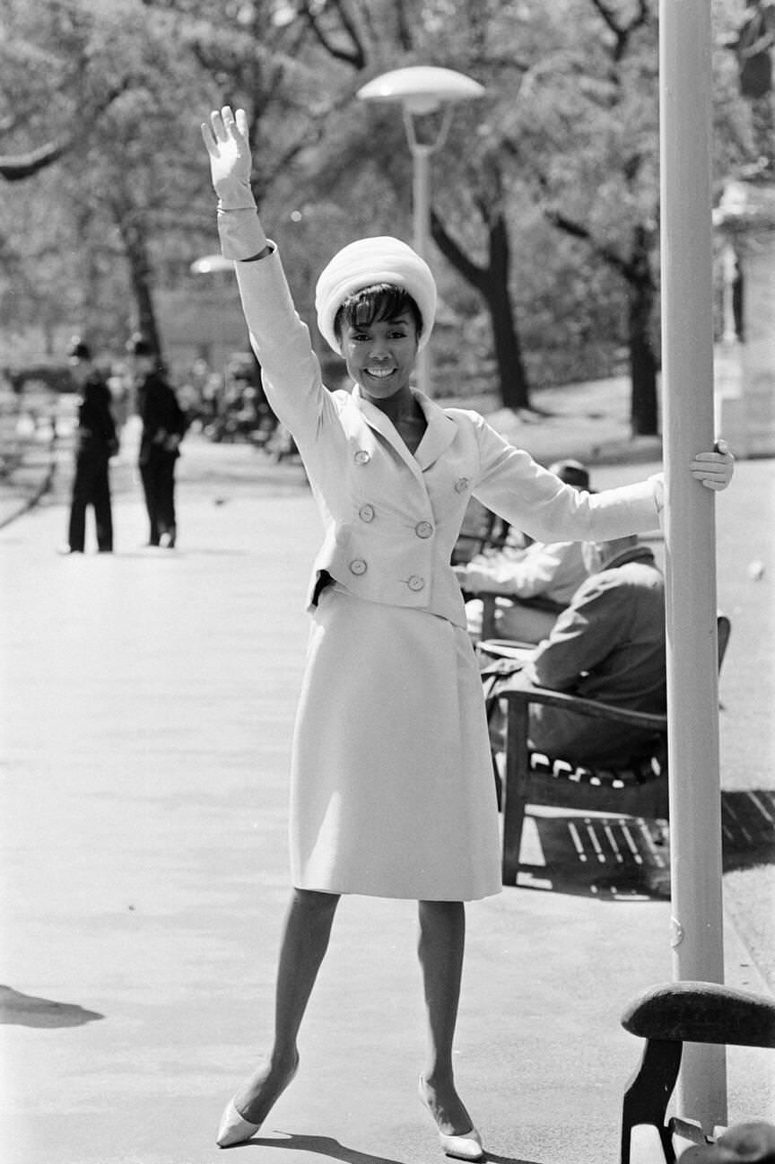 Diahann Carroll.